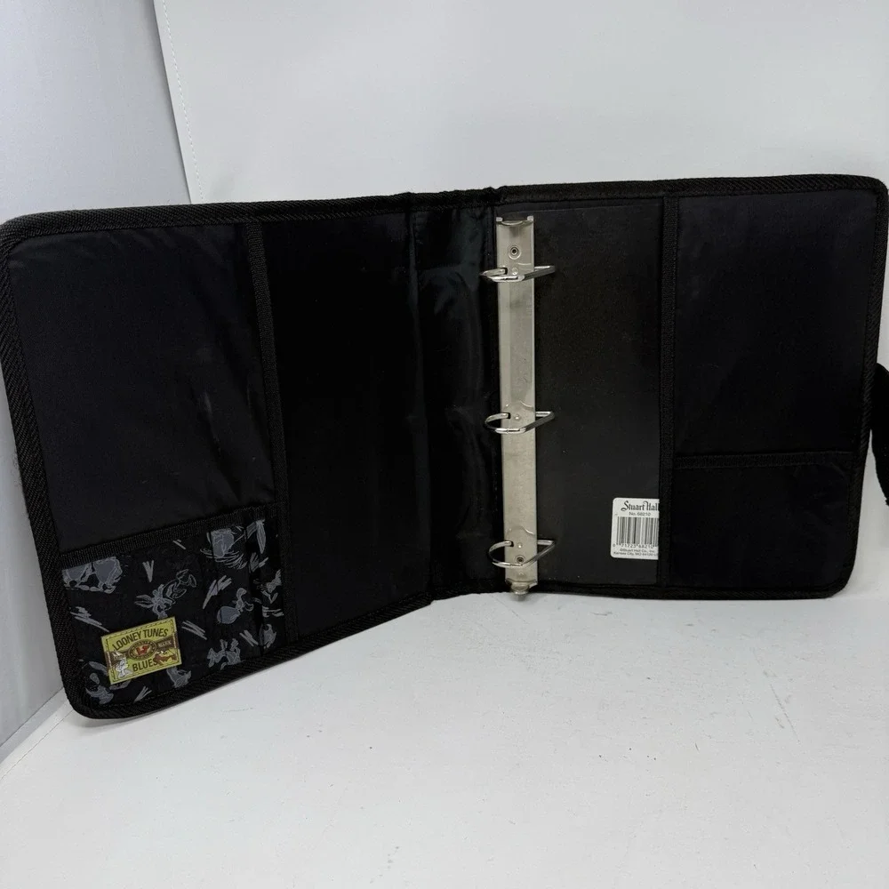 Vintage 1997 Stuart Hall Looney Tunes Blues School Strap Binder, Black